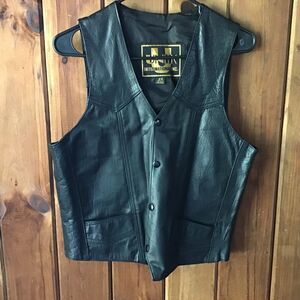 UNIK Intl. Women's Leather Motorcycle Vest Size 36 Harley Davidson Patch Pockets